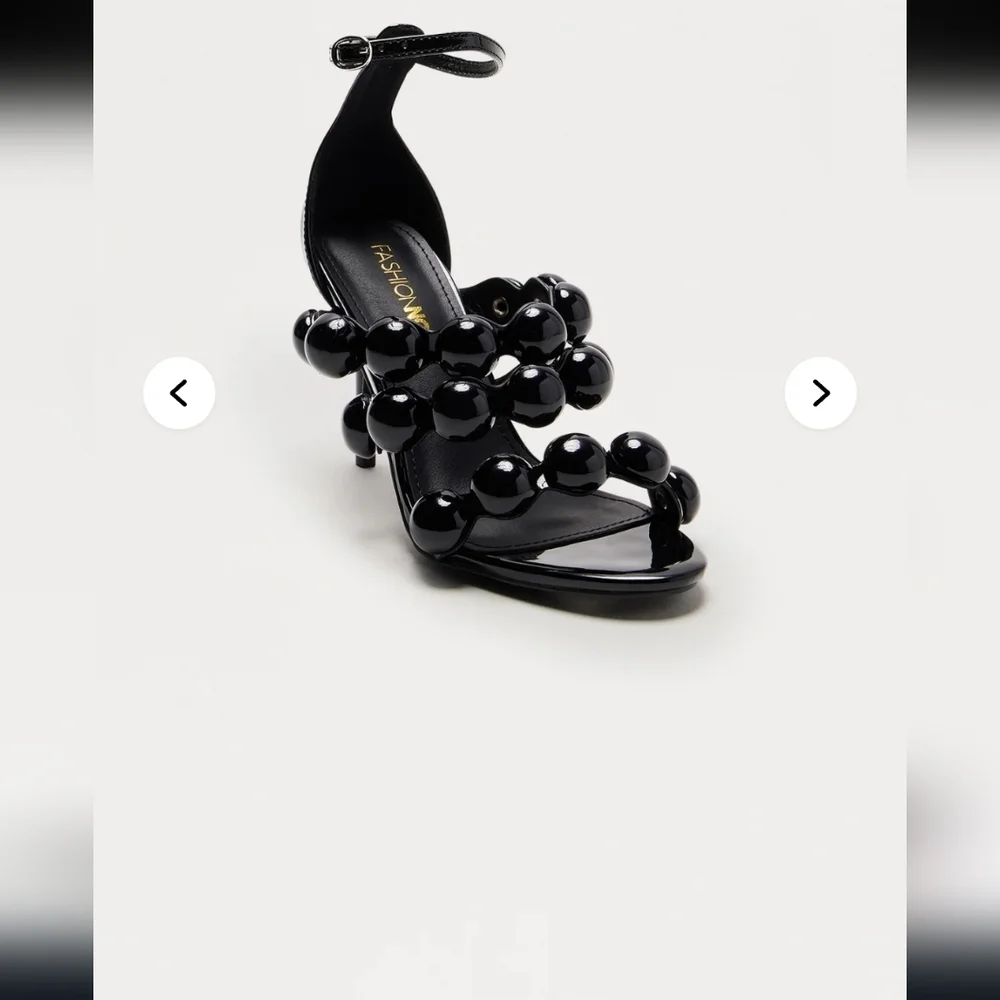 Fashion Nova Black Platform Heels Size 6